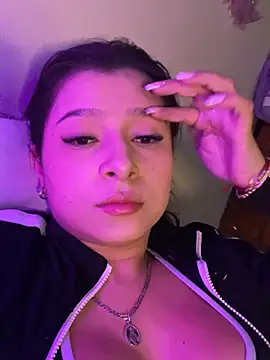  Amber Brown online show from 10.16.25