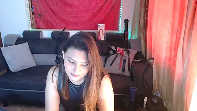 sachaclinford online show from 10.11.25