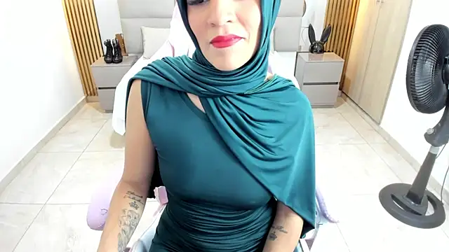 Zulema hamdi online show from 02.11.25