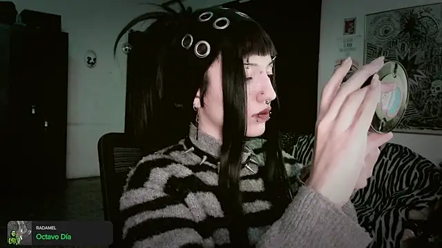 roxy toxic online show from 04.03.26