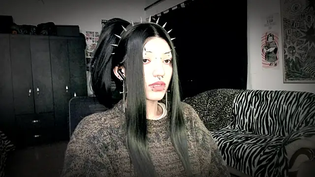 Snapshot of roxy_toxic chatting on 08.01.26 roxy toxic online show from 08.01.26