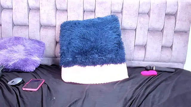 Stephanie69ryanhot online show from 03.10.26