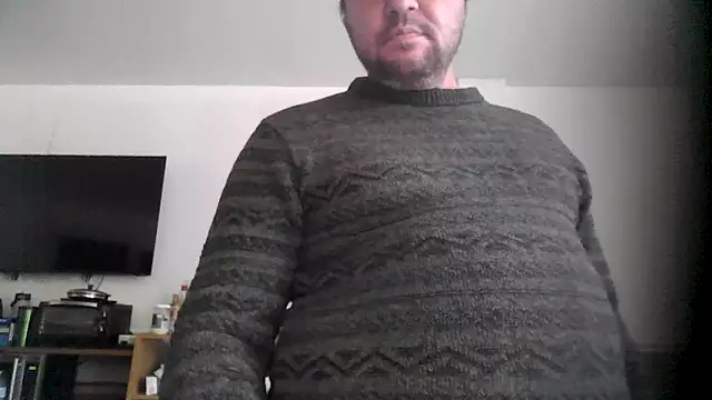 Snapshot of yourcourage1 chatting on 10.07.25 yourcourage1 online show from 10.07.25