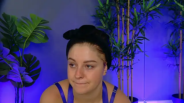 Snapshot of PatriciaSpice chatting on 09.22.25 PatriciaSpice online show from 09.22.25