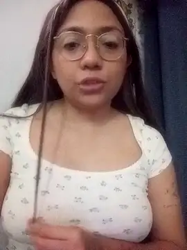 criscrispdv online show from 04.21.26