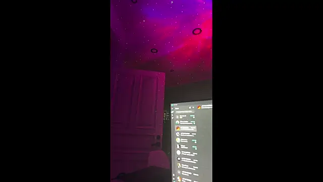 Ariana lily  online show from 10.14.25