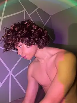 Snapshot of DanteAndKyle chatting on 02.04.26 DanteAndKyle online show from 02.04.26