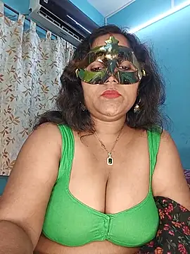 Snapshot of hevensex143 chatting on 05.22.26 hevensex143 online show from 05.22.26