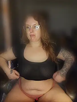 TattedMamaXOXO online show from 03.18.26