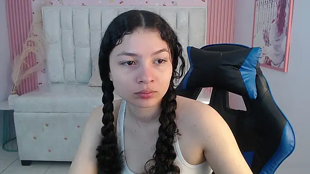 shalon diaz s online show from 10.14.25