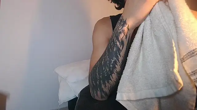 jord4nn   online show from 01.22.25