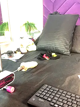 Liincostelloo online show from 12.19.25