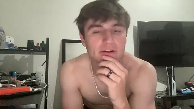 Snapshot of ryan_28747 chatting on 05.19.26 ryan 28747 online show from 05.19.26