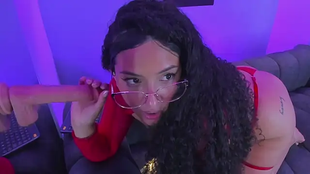 tatii moon online show from 02.04.25