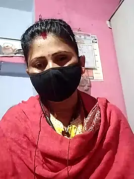 Snapshot of Bhavya_Bhan chatting on 02.07.25 Bhavya Bhan online show from 02.07.25