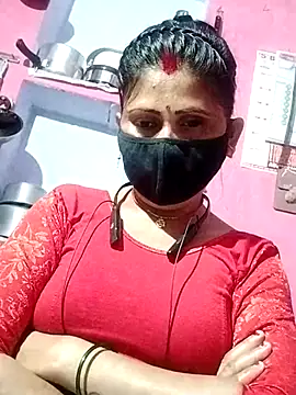 Snapshot of Bhavya_Bhan chatting on 02.13.25 Bhavya Bhan online show from 02.13.25