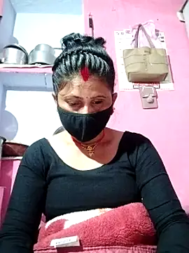 Snapshot of Bhavya_Bhan chatting on 02.21.25 Bhavya Bhan online show from 02.21.25