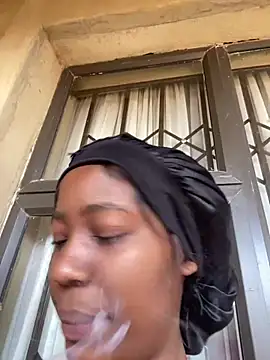 Spicey-CheekssX online show from 02.08.25