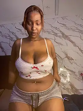 Spicey-CheekssX online show from 06.26.26