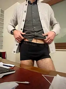 AvvocatoPorco online show from 01.30.25