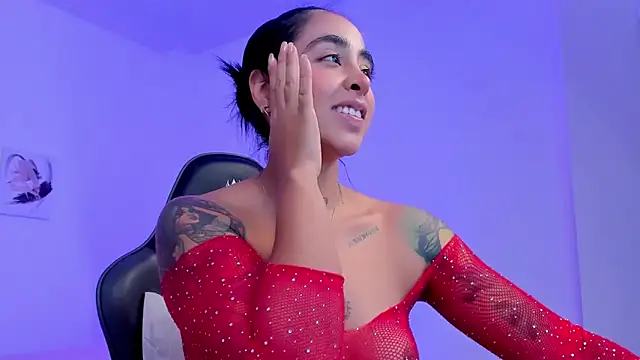 sophierooy22 online show from 09.18.25