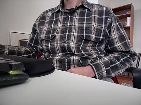 Prolapse Pig online show from 02.09.25