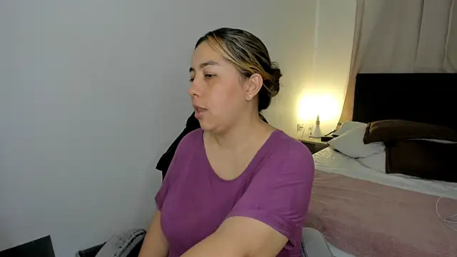 brithany olson25 online show from 03.13.26