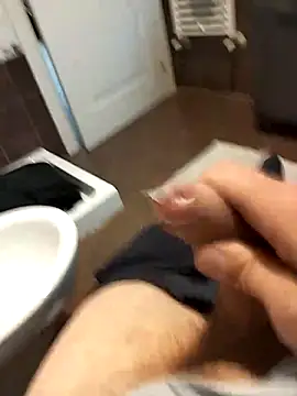 Snapshot of arveia chatting on 03.29.26 arveia online show from 03.29.26