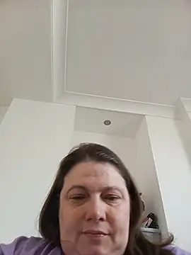 Snapshot of HotHornyEmmaX chatting on 07.23.26 HotHornyEmmaX online show from 07.23.26
