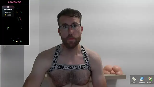 machohiberiko online show from 10.15.25