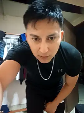 LuisMex1998 online show from 04.03.26