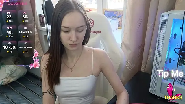 Snapshot of Seelexi chatting on 03.16.25 Seelexi online show from 03.16.25