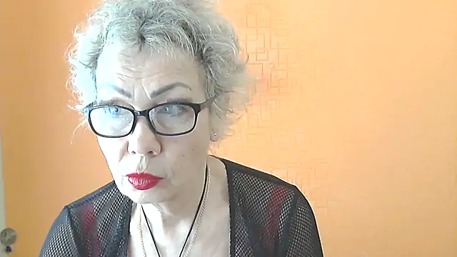 NessyJenixs online show from 03.05.26