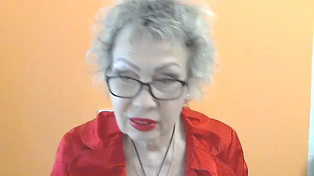 NessyJenixs online show from 04.21.26