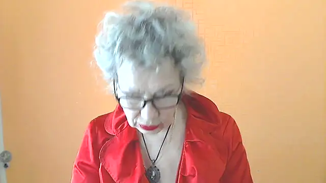 Snapshot of NessyJenixs chatting on 04.23.26 NessyJenixs online show from 04.23.26