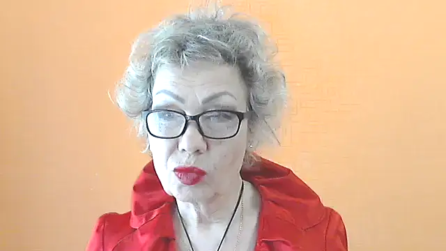 Snapshot of NessyJenixs chatting on 04.29.26 NessyJenixs online show from 04.29.26
