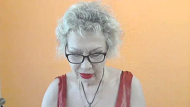Snapshot of NessyJenixs chatting on 05.28.26 NessyJenixs online show from 05.28.26