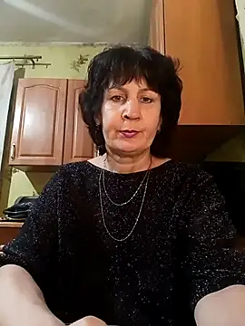 Laura Kiss online show from 03.12.25