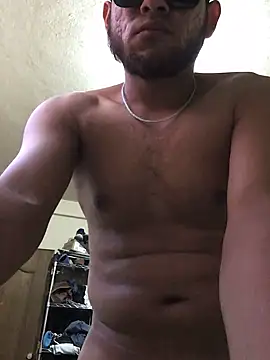 Snapshot of Ulises99 chatting on 02.26.25 Ulises99 online show from 02.26.25