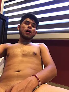 Snapshot of Ulises99 chatting on 03.02.25 Ulises99 online show from 03.02.25