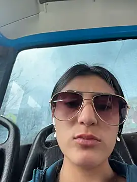 Snapshot of fiorella_paris chatting on 02.04.26 fiorella paris online show from 02.04.26