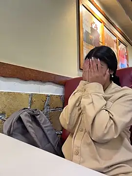 Snapshot of fiorella_paris chatting on 02.16.26 fiorella paris online show from 02.16.26