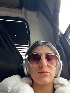 Snapshot of fiorella_paris chatting on 02.22.26 fiorella paris online show from 02.22.26