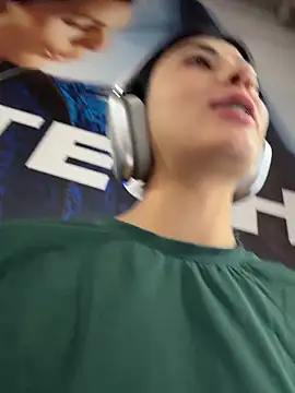 Snapshot of fiorella_paris chatting on 02.23.26 fiorella paris online show from 02.23.26