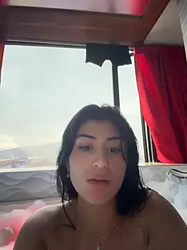 Snapshot of fiorella_paris chatting on 02.24.26 fiorella paris online show from 02.24.26