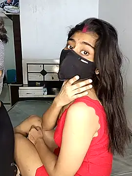 Snapshot of Love-N chatting on 10.13.25 Love-N online show from 10.13.25