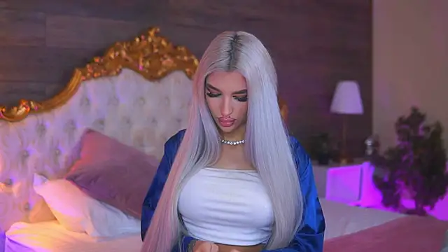 Juicy Jessye online show from 01.11.26