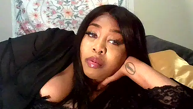 angeliquebelcali online show from 10.13.25
