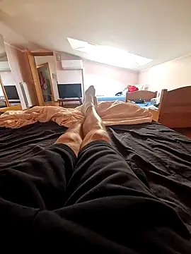 Snapshot of Velly82 chatting on 04.04.26 Velly82 online show from 04.04.26