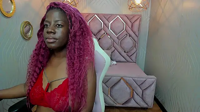 nefertiti ebony online show from 02.20.25